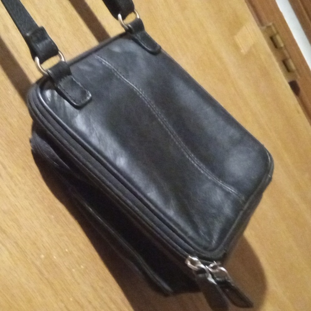 Vintage Fossil Beautiful Quality Leather Organizer Bag - Picture 5 of 13